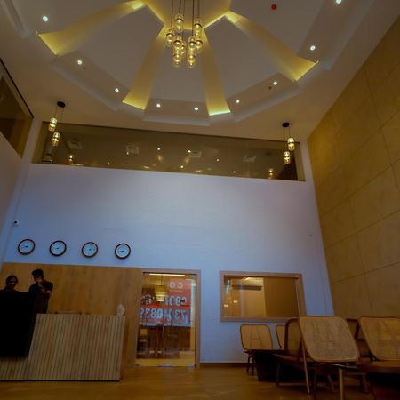 Beeza Clubhouse Otel Kottayam Dış mekan fotoğraf